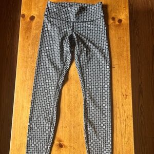 Lulu Lemon leggings